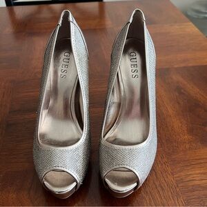 Guess Champagne Glitter Heels NWOT